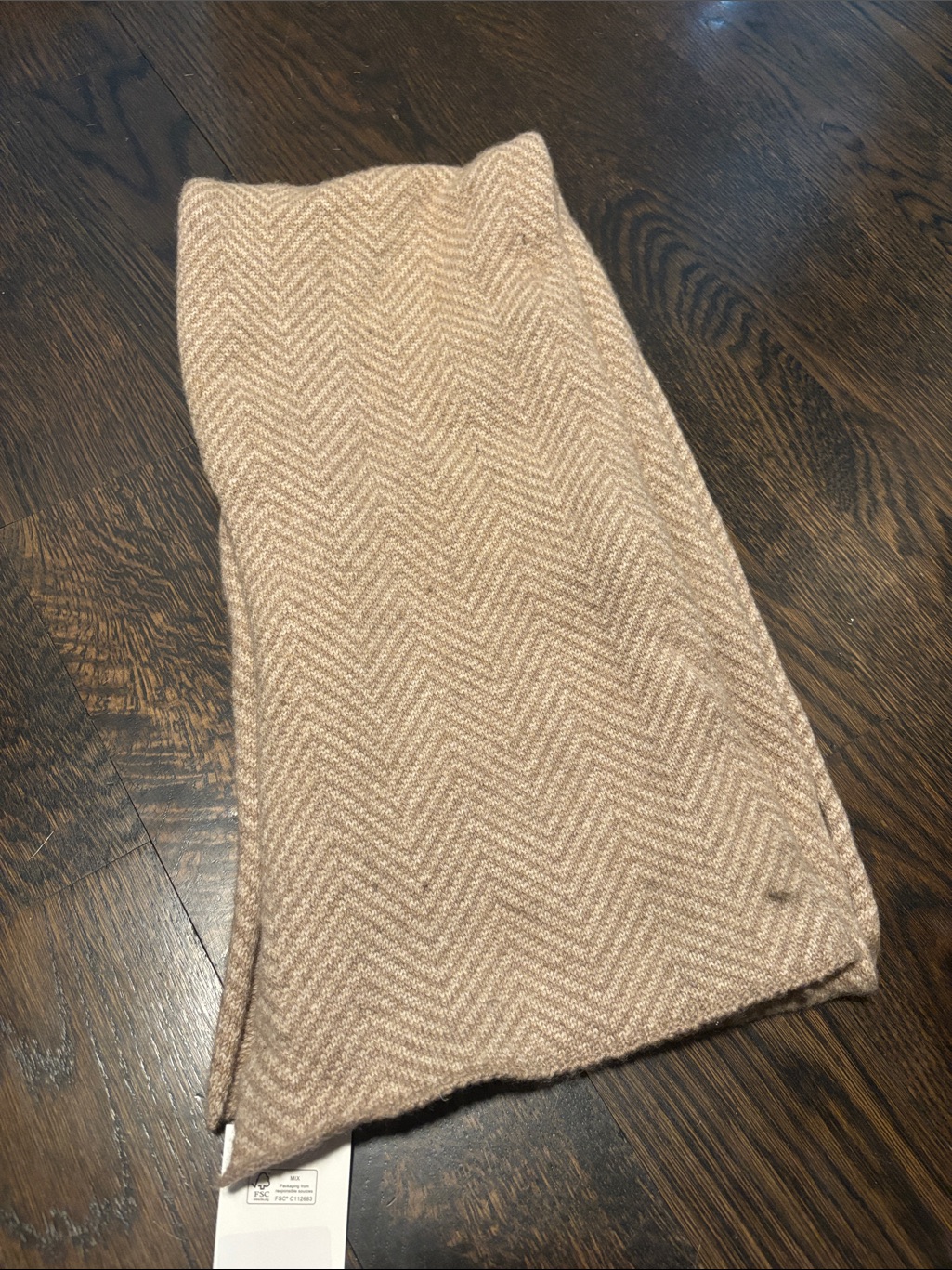 Barneys New York Beige Chevron Knit Scarf 100% Cashmere